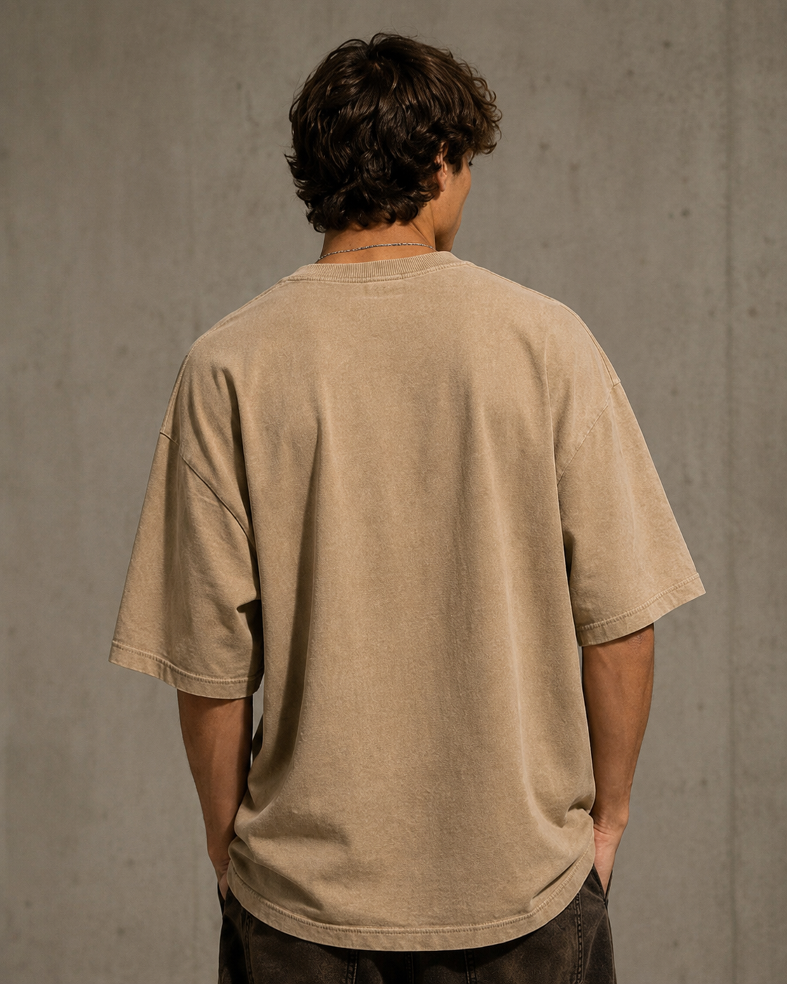 VALORÉ – Forged by Faith Oversized Tee